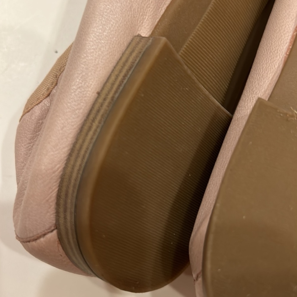 Tamaris leather flats Size 8 M Pale Pink - Picture 7 of 7